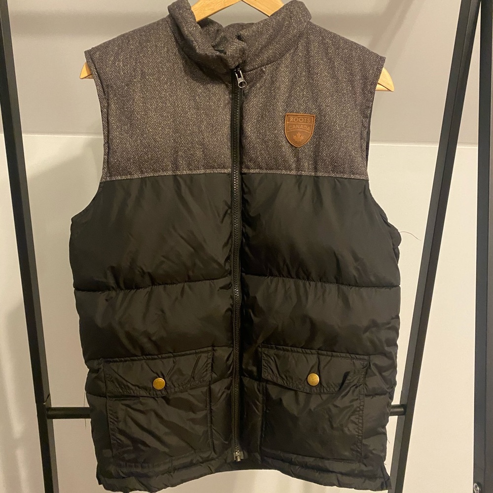 Roots puffer vest